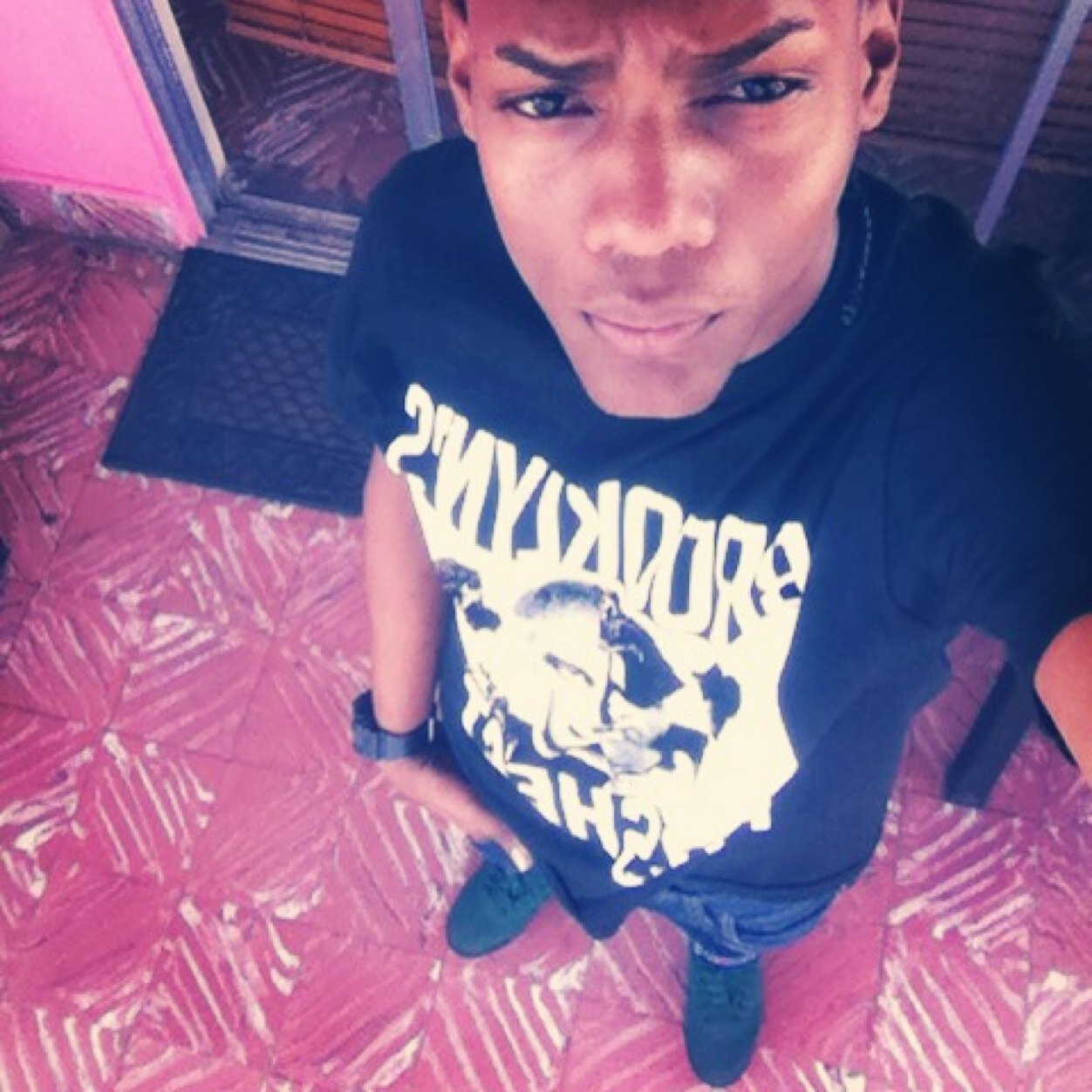 ✨Bienvenidos a mi Mundo✨SC:theblackpower15 |Gracias Dios|✨ ✌️|Basketball Player|✌️ No cuento con nadie,cuento con mi mismo