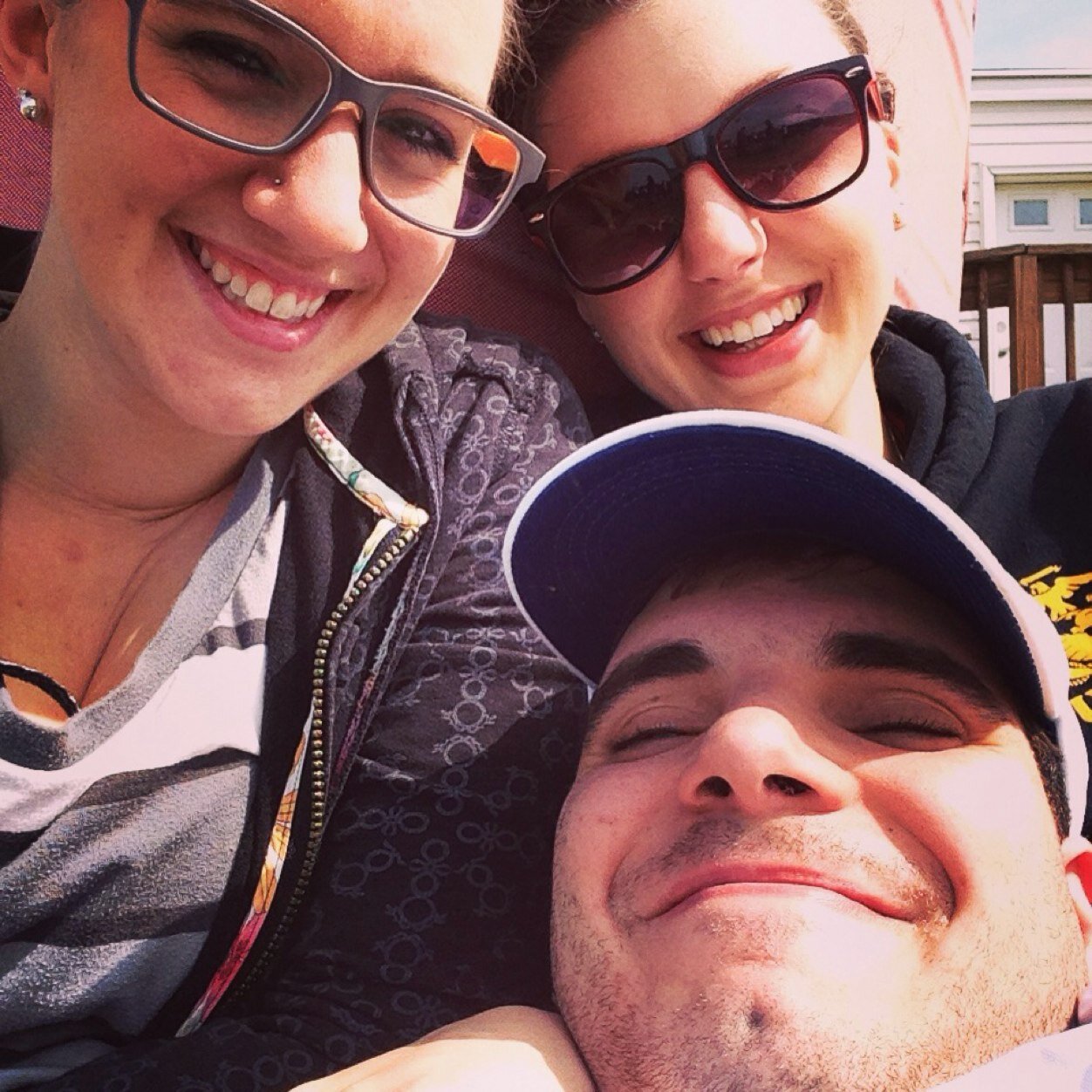 SaraFlick's profile picture. 