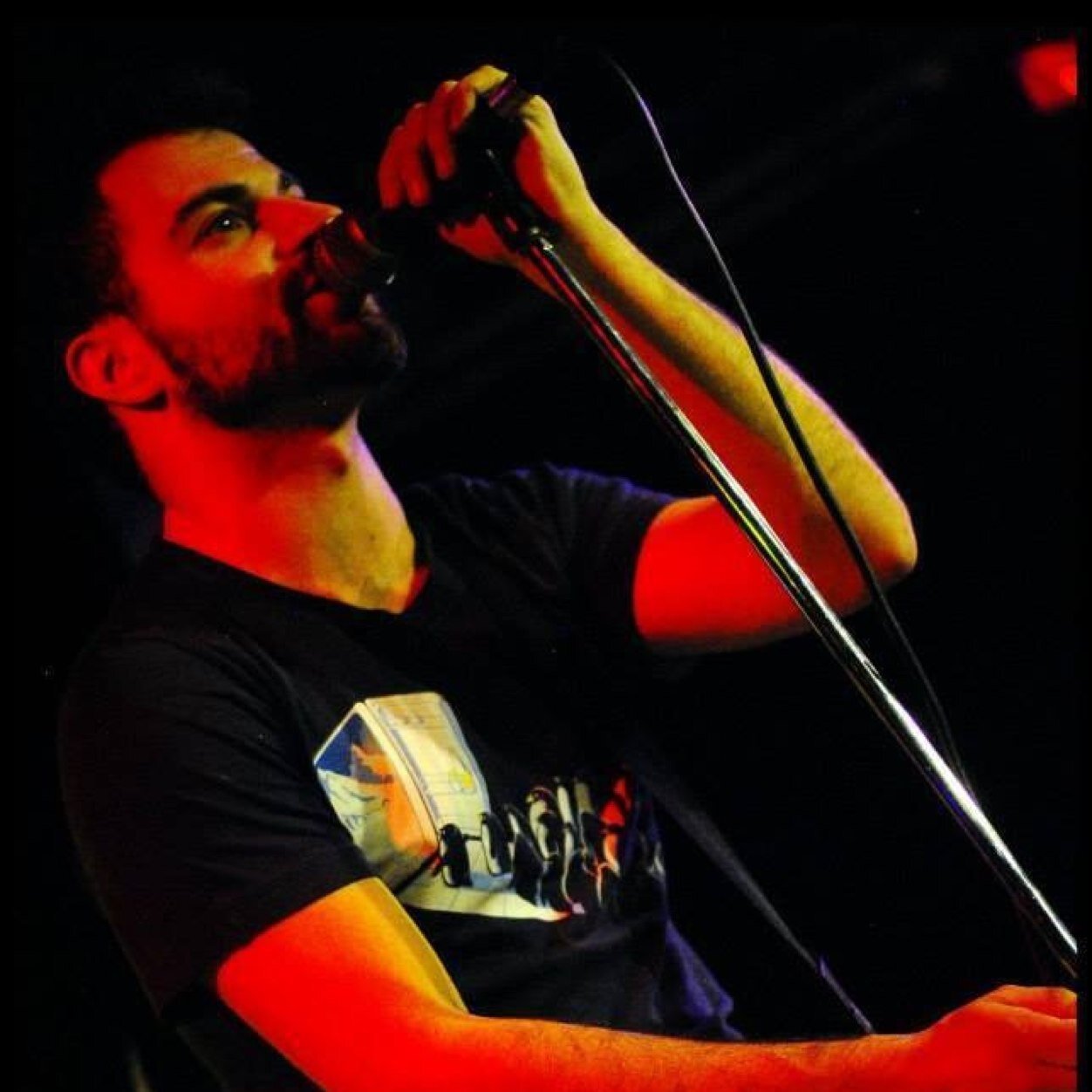 ricky_may's profile picture. Guitarist&singer in @NoFrontiersBand