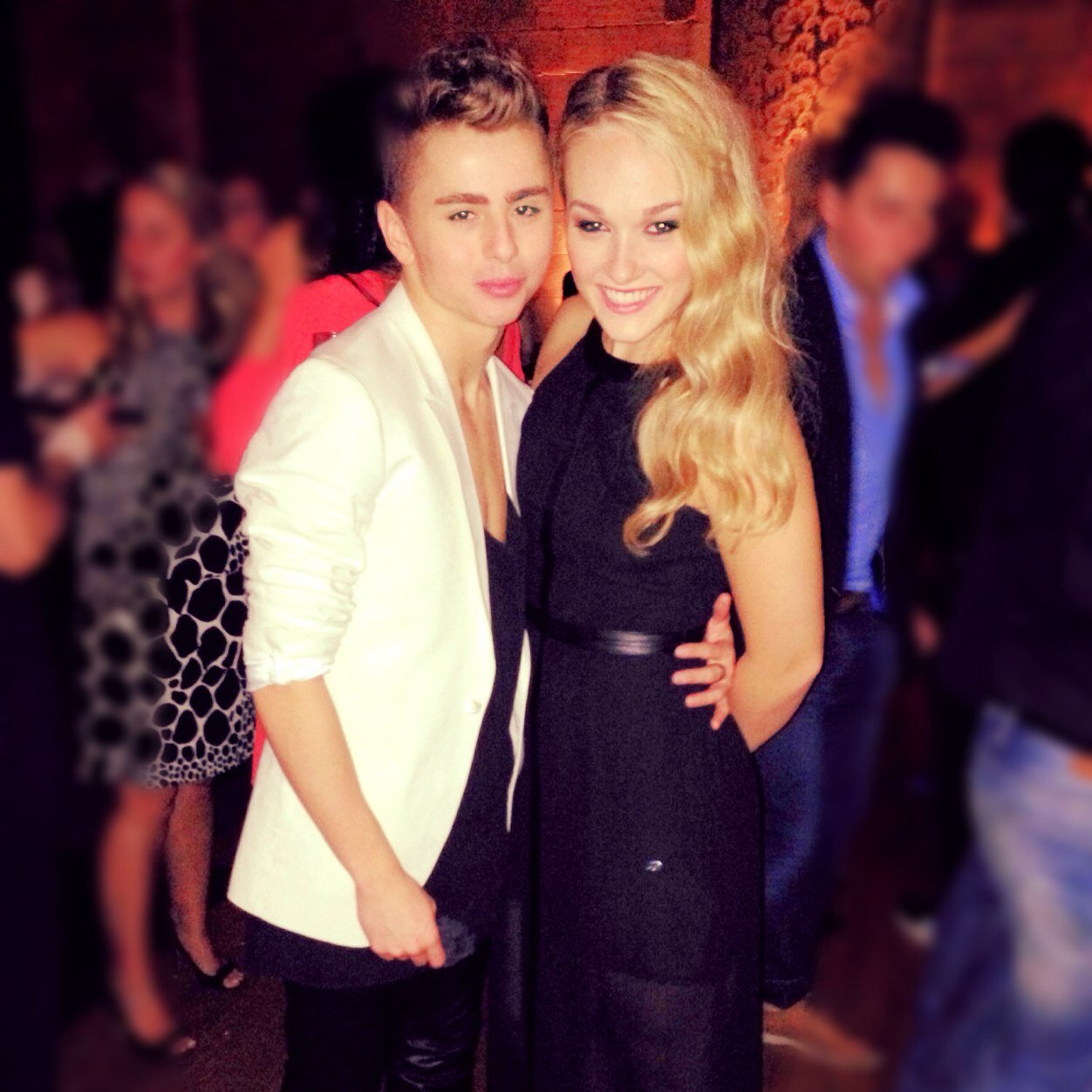 _seemore's profile picture. 22|Dancer|SydneyAustralia EveryThoughtIsAnswered. . Make them Positive.