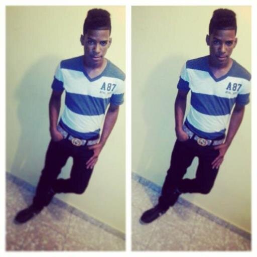 Artista'  PRESTIGE  Cantante De Musica Urbana   
  Whattsap: 392 973 2509  Intagram: @Zaraboy_ FACEBOOK: https://t.co/QKLTMnxllM