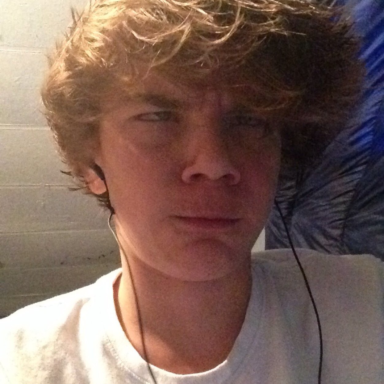 Fazefan16's profile picture. Faze Apex is the best