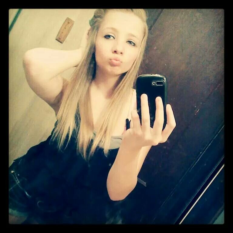 kita_bug1999's profile picture. ♡♥COUNTRY GIRL♥♡ ♥♡SINGLE♡♥ ♡♥LOVE TO GO MUDDIN, HUNTIN, FISHIN, AND TRAPPIN♥♡