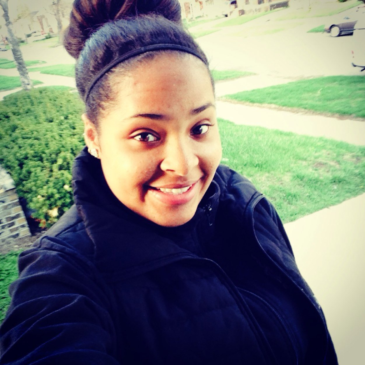 __POET's profile picture. Wayne State University | PINK Detroit Mentor| FMOI @__dopewriter |