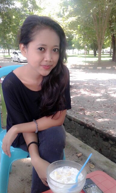 Pin : 2AEACECF » kalau di follow ki' follback ki' juga,tanpa diminta ,ok :) thanks yg udah ngerti !!!