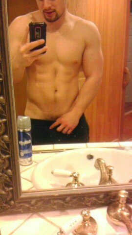 bstmode101's profile picture. 