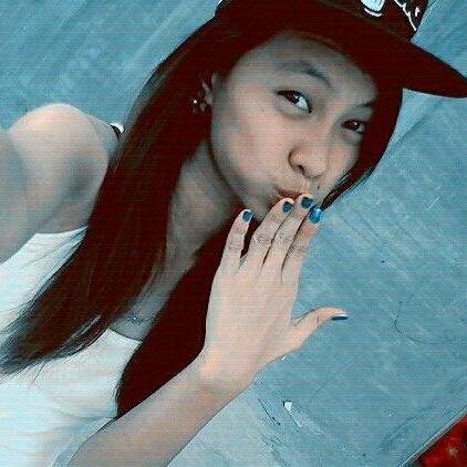 I'm a jolly person, sweet and very charming in nature, God-loving, soft-hearted and understanding. i am friendly and a lovable friend.