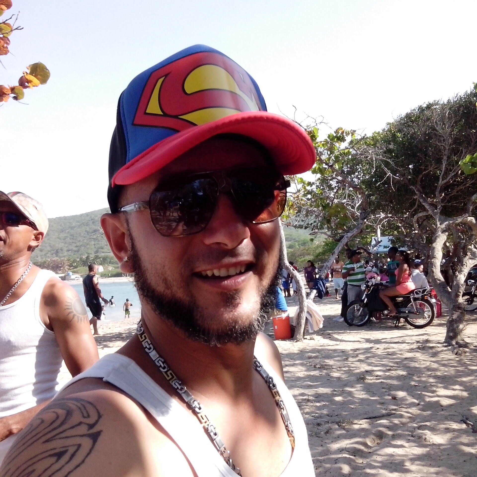 raulblanco131's profile picture. 