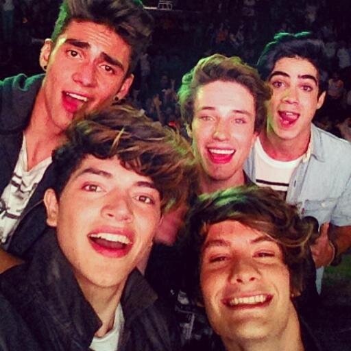@Bryanmouque @soyalannavarro @soyfreddyleyva @josdice @soyalonsovillal @somoscd9