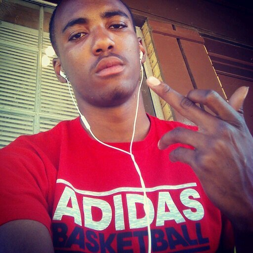 Grind Wit Yo Niggas Den You Shine Wit Yo Click...