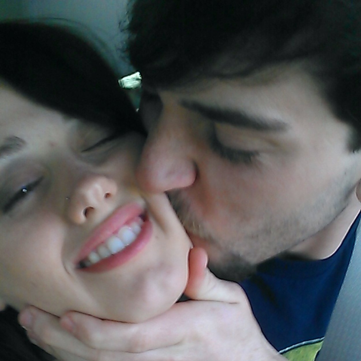 She has green eyes, a beautiful smile, & truly loves me. She's my life. I love you Makya Leigh Smith.