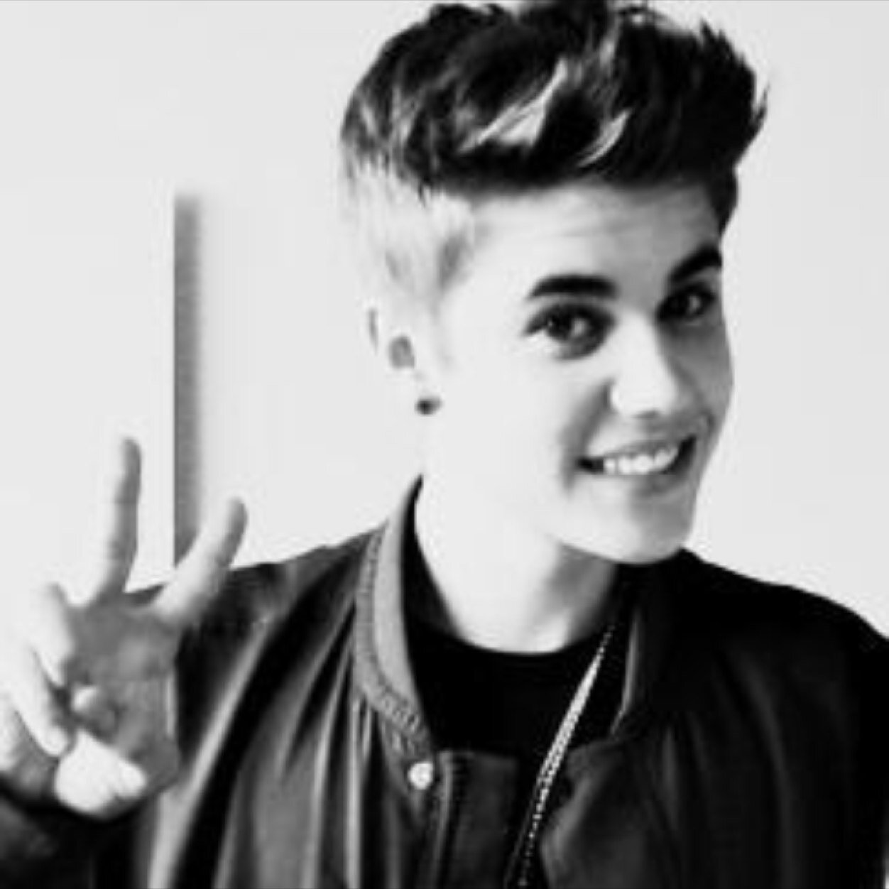 Im a 18 year old Boy Belieber. Justin changed me, he saved me, i'll never stop supporting him, no matter what, I get hate, I laugh it off. 'Team Sexy'