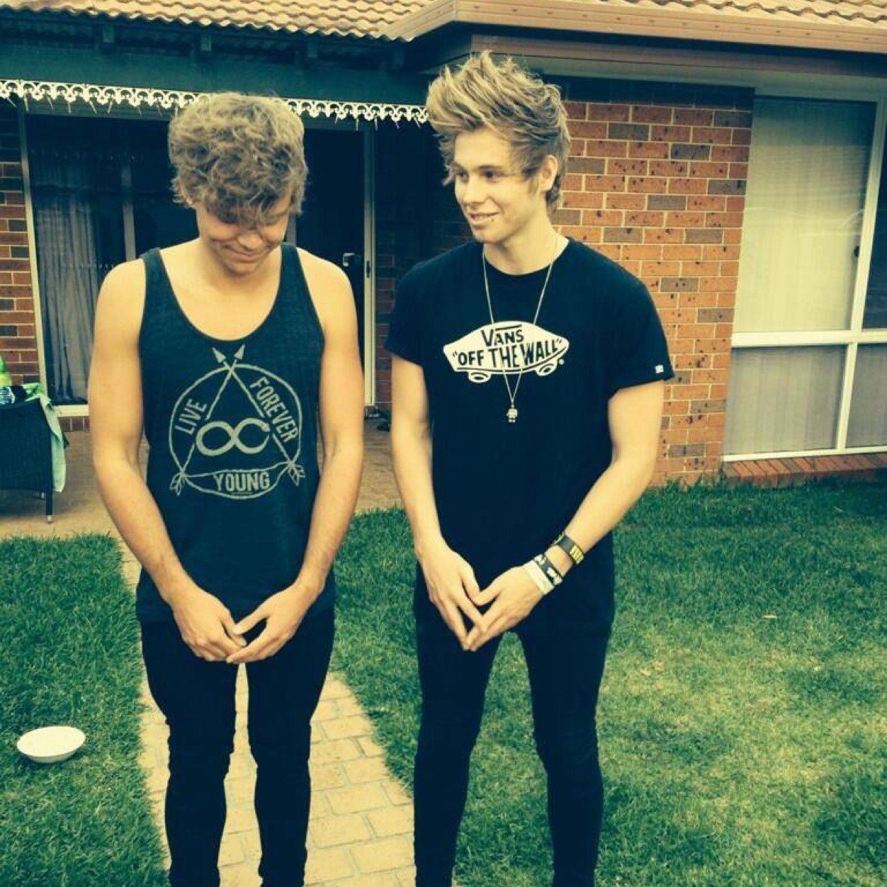 but ur not Ashton Irwin.