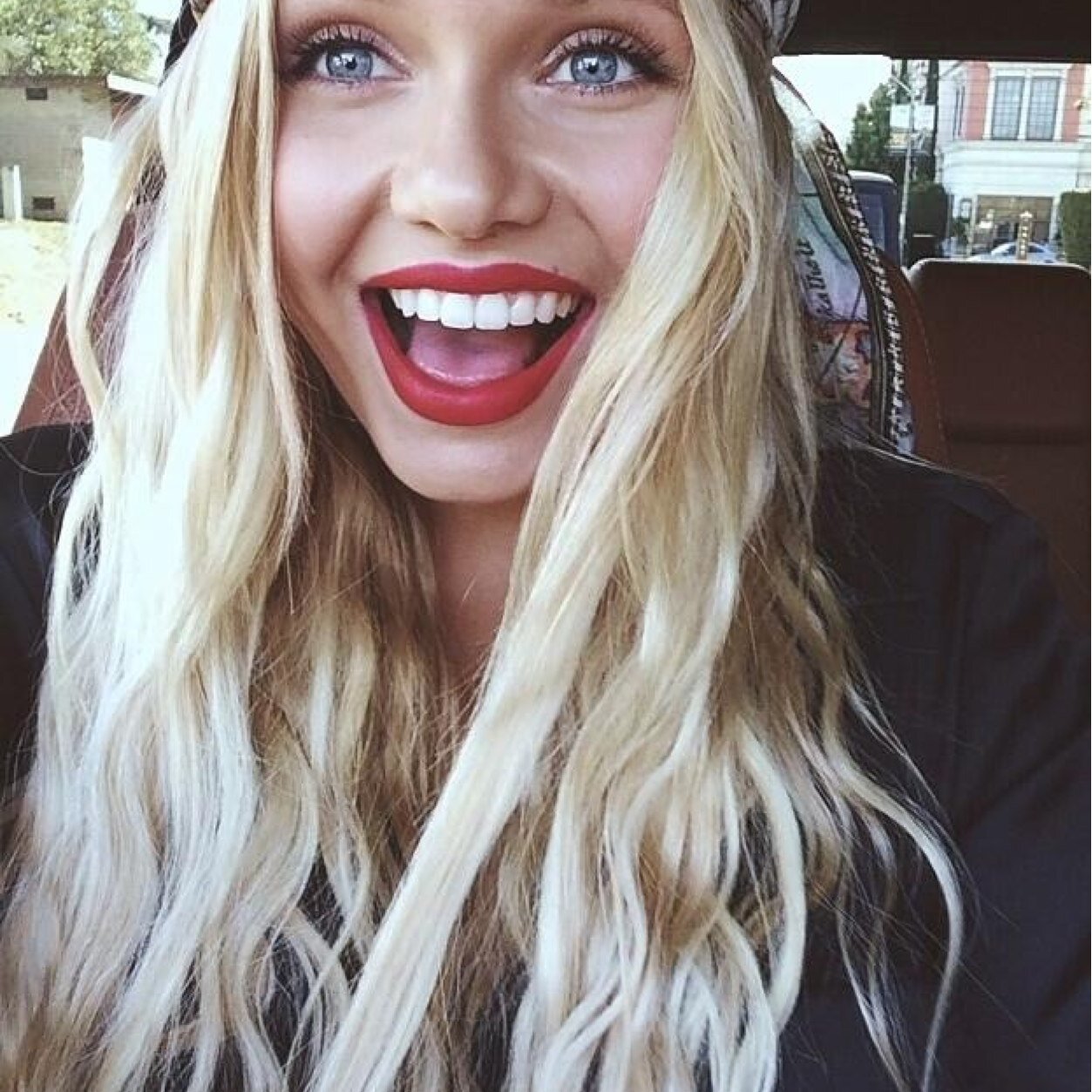 Alli and Cody reason to smile✨ | https://t.co/wzoa0eTDIX | https://t.co/d61rW3yzTS