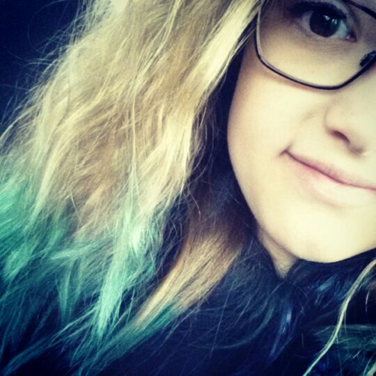 11 years young! dont follow to unfollow please! Dance is my life! I love One Direction, Ariana Grande, and Katy Perry.Live today like their is no tomorrow!
