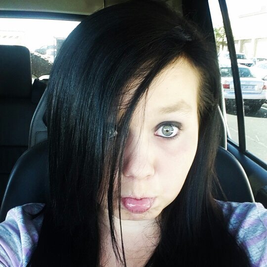 15years old•SINGLE•Ive Been Searching 4 The Right Guy Maybe You Are Him...;) BBM PIN 7B4BA3A9