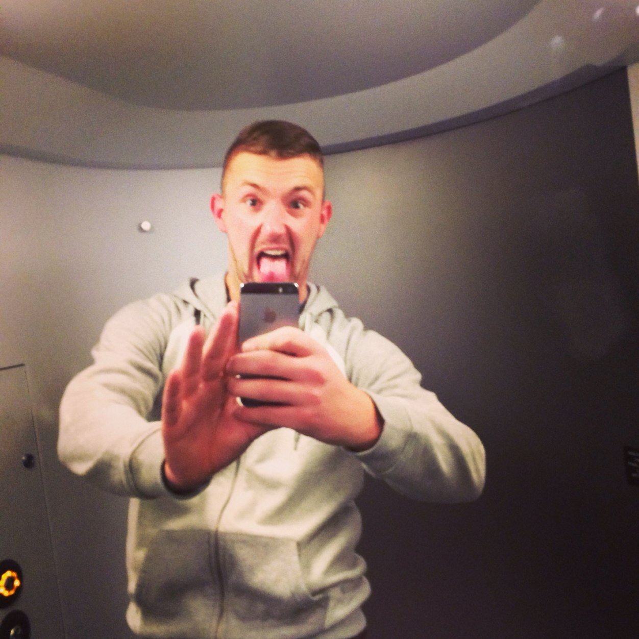 ryanjag's profile picture. 