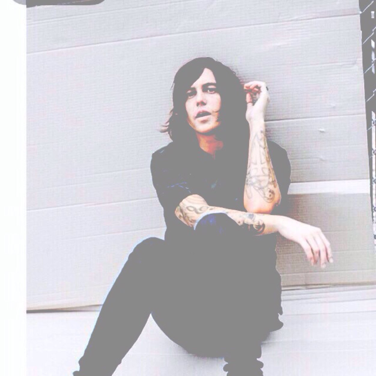 WIFIKELLIN's profile picture. free follow from @piercetheira bc you’re awesome!!!!!!!!!!! (no need to follow back here, follow me on my main instead.) I LOVE YOU