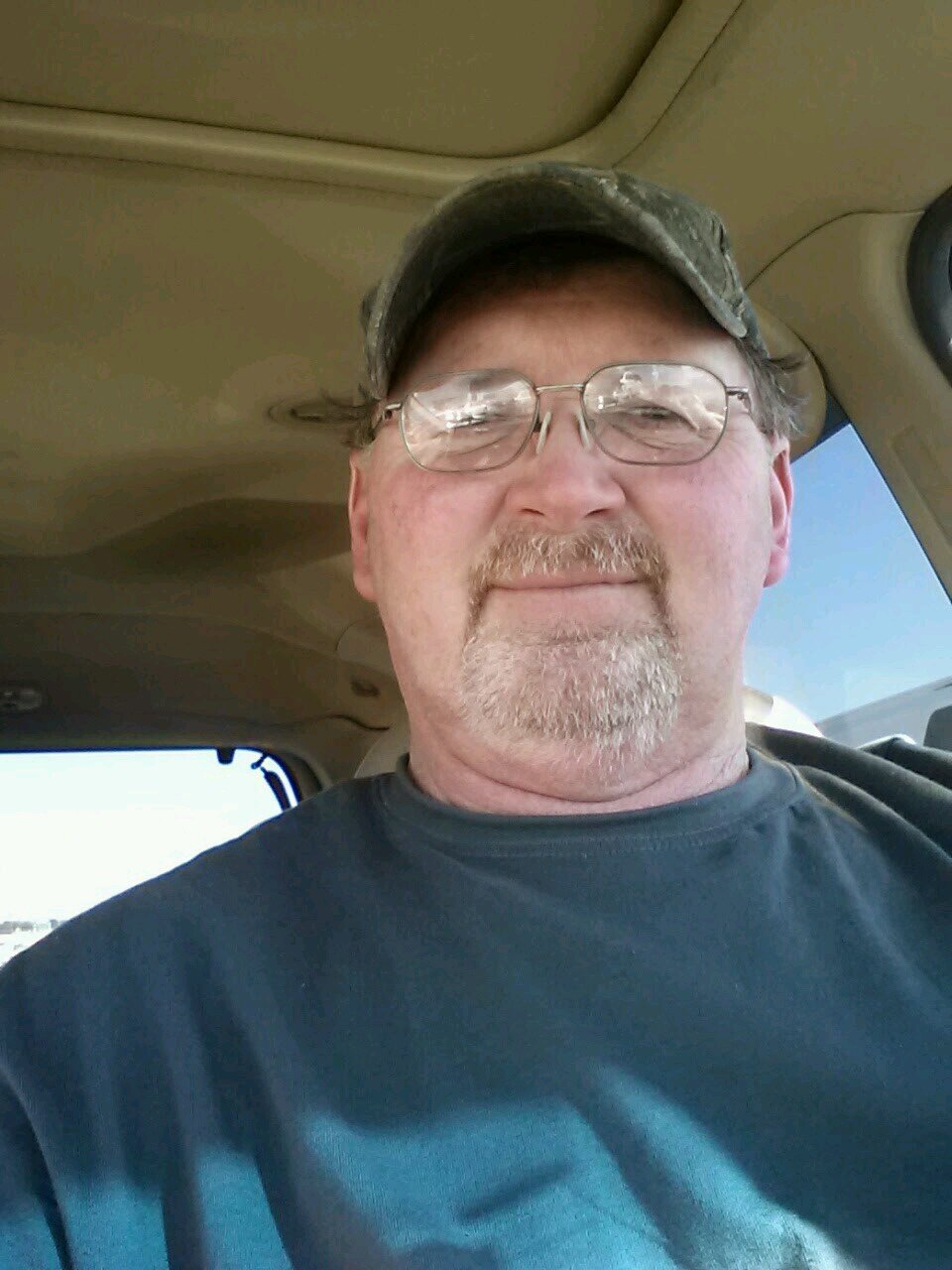 mitchmoore59's profile picture. 