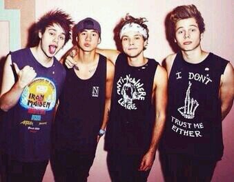 just thought id give you a free follow :) You're welcome x
