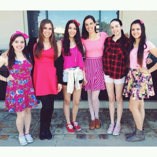 I love so much Cimorelli And i hope that she following me OMG!!!! this my dream *__* P.S.Follow me and i follow you back! #CimfanPower