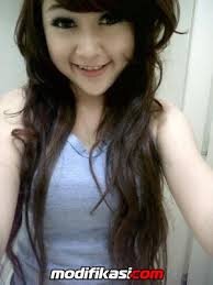 adam_hendiko's profile picture. Jangan pernah permainkan cinta. Jika tak ada cinta di hatimu, jangan pernah berikan seseorang harapan bahwa kamu mencintainya.