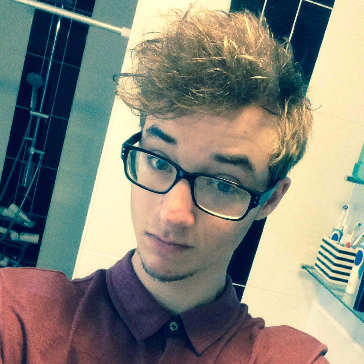 follow me and I'll follow you back :)