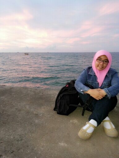 vicka_callista's profile picture. Accounting Undip '13 | 22 september 1995 | Cirebon~Jawa Barat