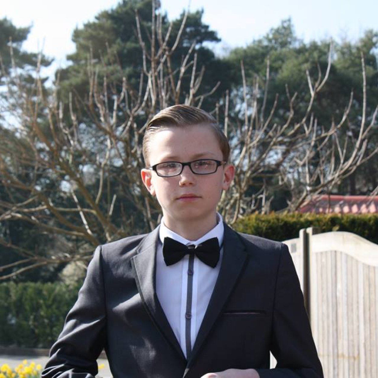 World best Gamer!!!! And if u dont like gaming dont follow me