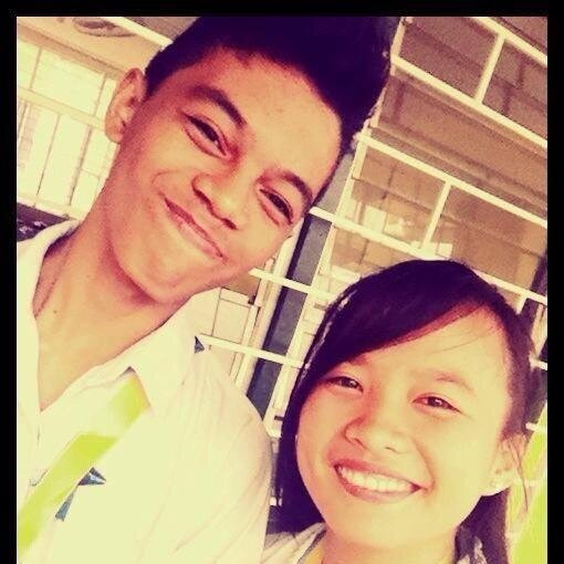 JeromBagasina's profile picture. “When I'm with you, hours feel like seconds. But when we're apart, days feel like years.