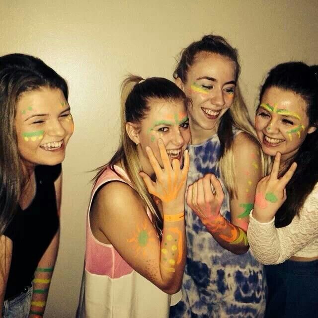 elvalisasveins's profile picture. 