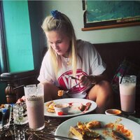 Holly-Jo Kenny (@hollykenny10) 's Twitter Profile