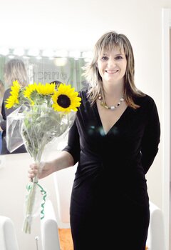 YvonneLiebster's profile picture. 