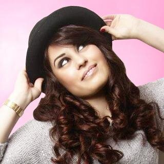 r4elle's profile picture. 