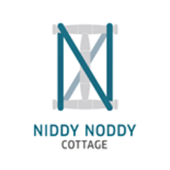 Fabulous Grade II listed self-catering cottage in the heart of Frome's conservation area, sleeps four. hello@niddynoddycottage.com