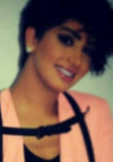 ‏‏‏مَزآجيّ صَعبٌ وَ خِيآرآتِيّ أحيآناً مُعجِزهّ لَكنيْ لآ اهتم بأحد كَذِبا ~|| ❥