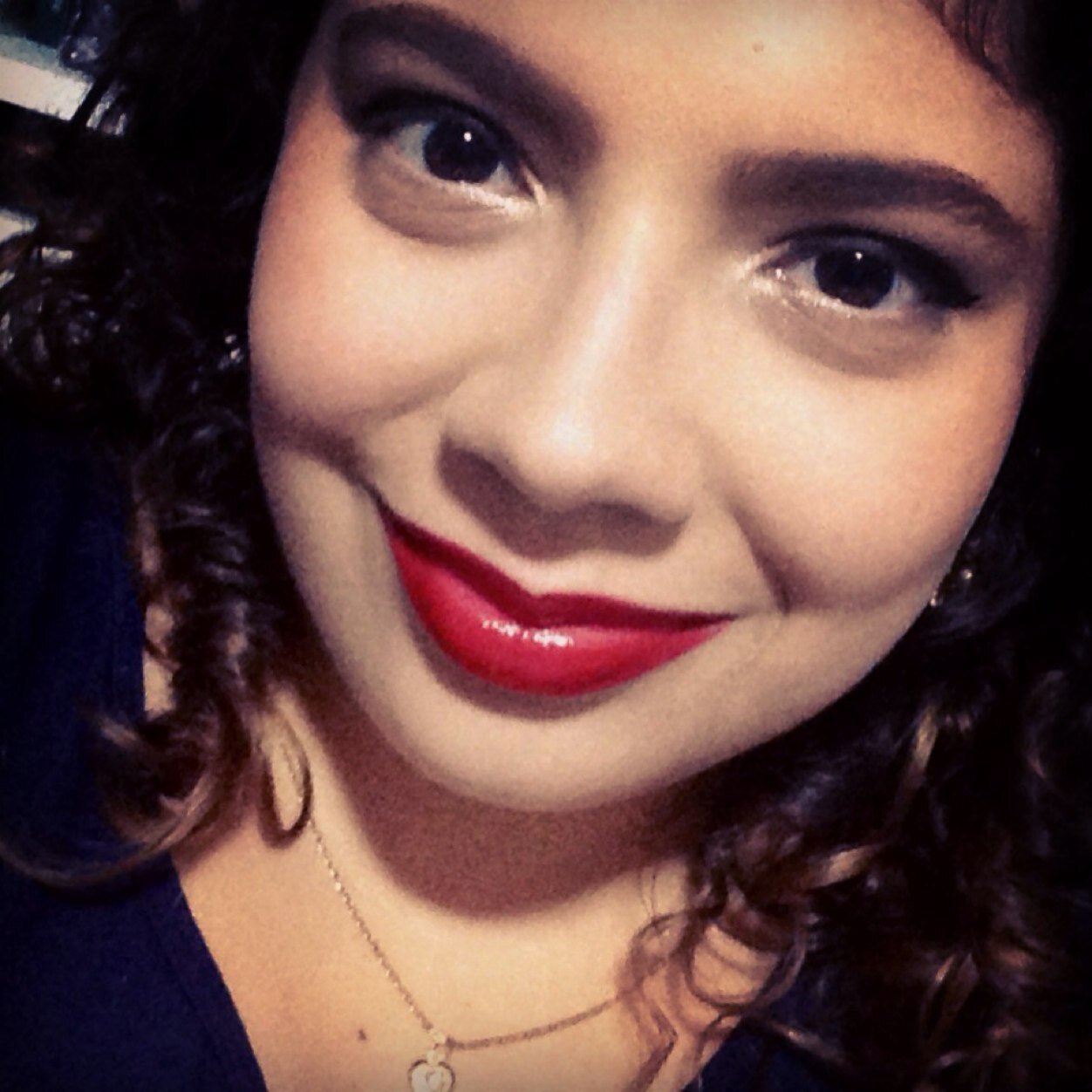 Gabeauty's profile picture. 'cause there's beauty in the breakdown.