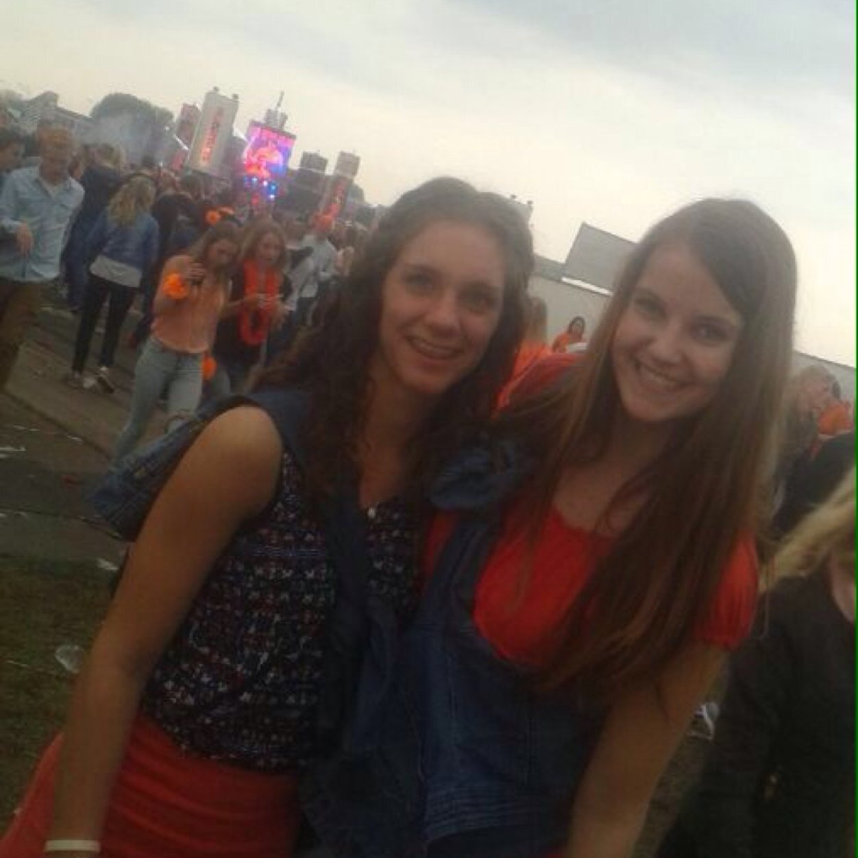 Live your life, like there's no tomorrow /Langedijk / 17 jaar / snap: xanjaaaa