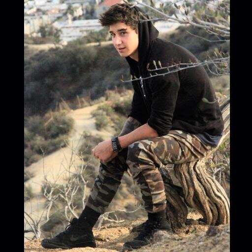 Umm..hi
