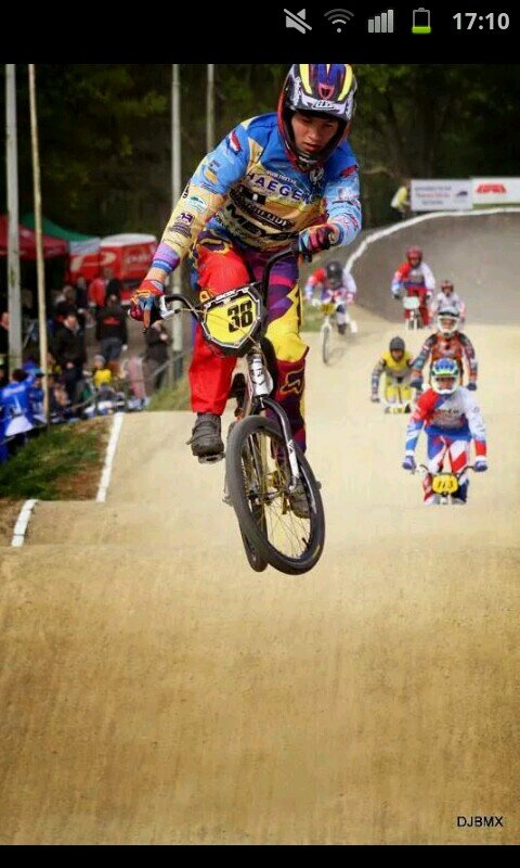 matthewvandam's profile picture. Daddy I Never Forget You (l) 
Talent Bmx team #34
Papa je zit voor altijd in mijn leven. Je was de beste vader die er was (l) Mis je. #Psv #eindhoven