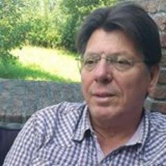 echtgenoot-vader-opa, belangstellende, vinexbewoner, veel-willen-weter, oud-onderwijsbestuurder.