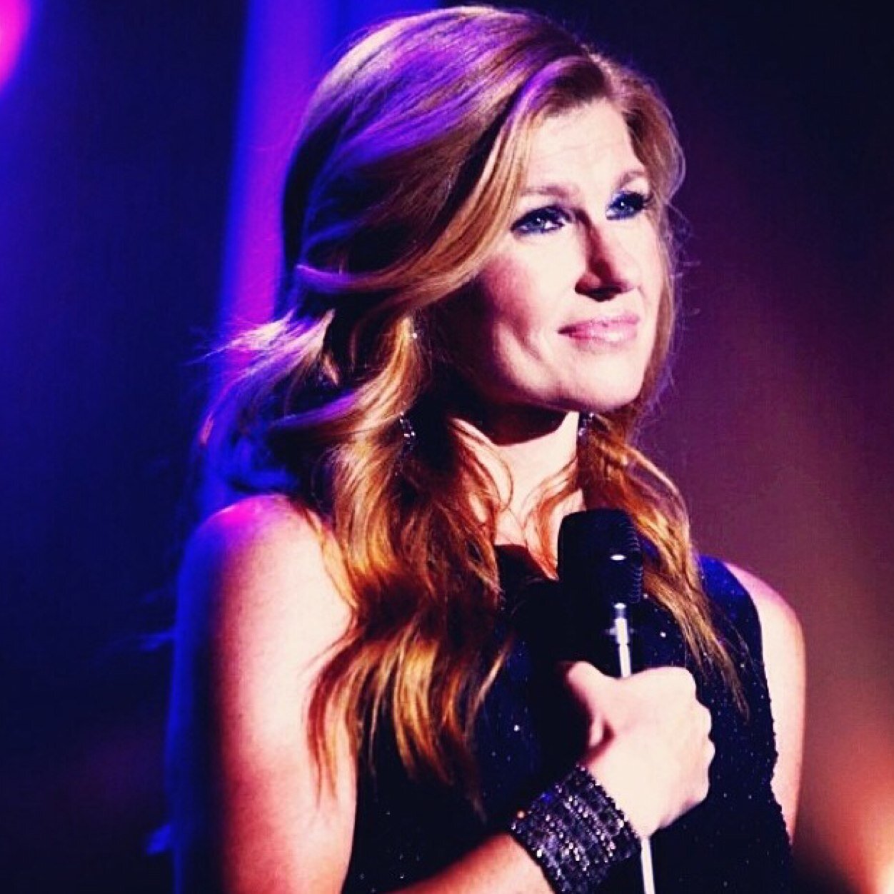 Unofficial fan page for the amazing Connie Britton ♡ Rayna Jaymes ♡ Nashville lovin', FNL, AHS ♡ hoping one day Connie will notice me ♡