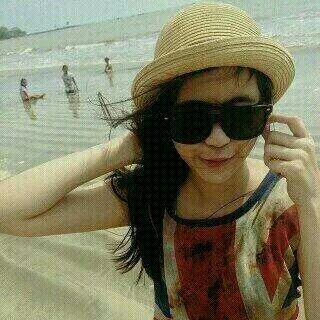 This is Fanbase @ashillazhrtiara selalu shivers sejati love you ashilla♡♥
