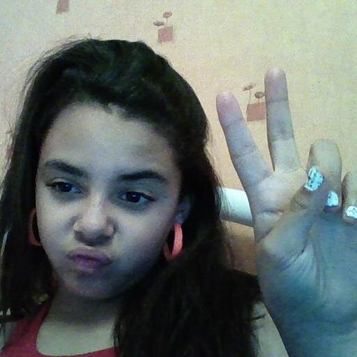 salut moi ses meriam chui fane de telerealite et ouer