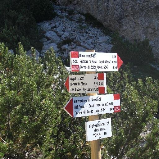 Solo los humanos producimos basura que la naturaleza no sabe digerir.