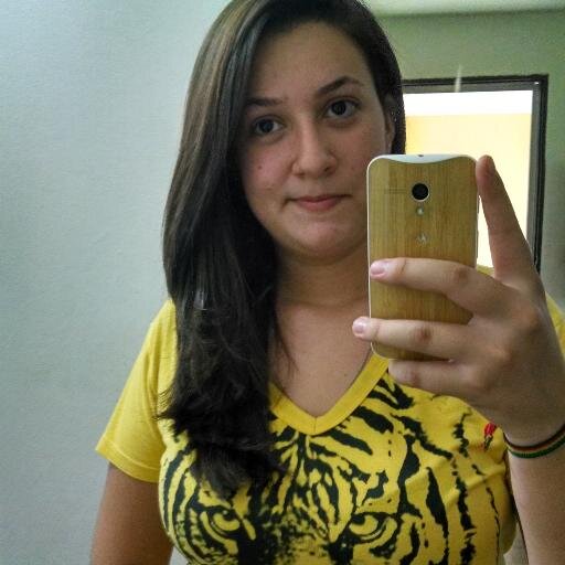 Casada 👭 
(67)99921-6659