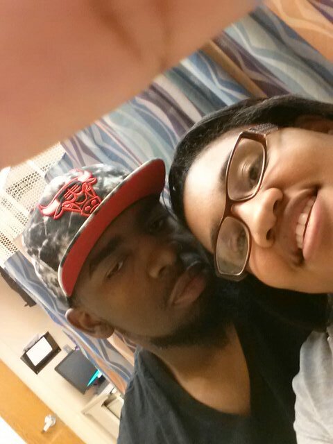 leonthomas7304's profile picture. The coolest nigga what.