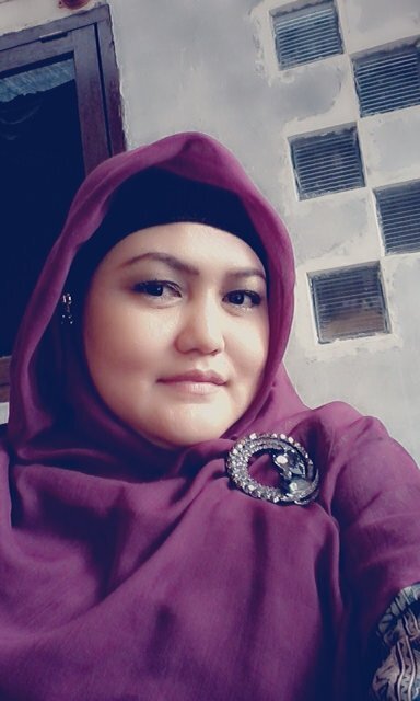 Singing n listening music