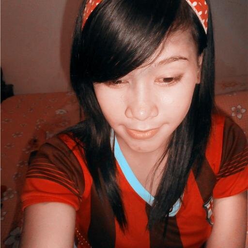 Ecka tuh Orgnya Baik hati,Cantik imut ,.dan Setia