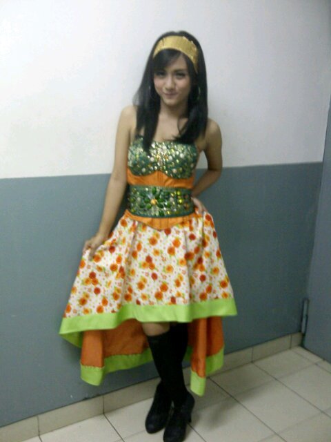 Parody of @PWidianggra | entertaining dancer |  aktris | model | talented iklan for more info mention guys☺